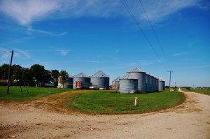 Kirksville Grain Bins